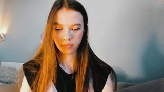 _demi_dee_ - [Chaturbate] Nude Girl Twerking Webcam Model