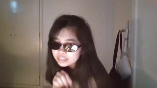 berryscents - [Chaturbate] Hot Babe Strips Hot Recording