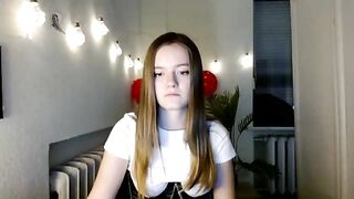 Little_Me_ - Private  [Myfreecams] ruiva -cock passwordroom hair