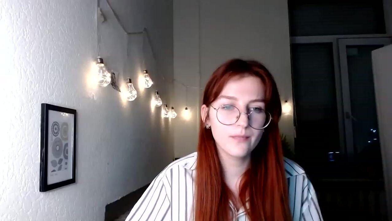 Red_Hot_Fox - Private [Myfreecams] thick bigbush darkhair follada