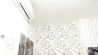 natasha_schoolgirl19 - [Chaturbate] Web Model fucking pussy ride