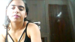 Loveuu-queen - [Stripchat The Newest Leaks] squirt-teens fingering-teens flashing cam2cam