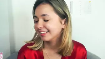 Search Results for Victorias_world masturbating, fingering