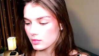 FloraDobb - Strip Porn Stream lovense white-teens middle-priced-privates glamour