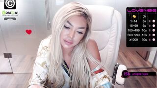 sarahstone_ - [Chaturbate] CamGirl striptease Shaved