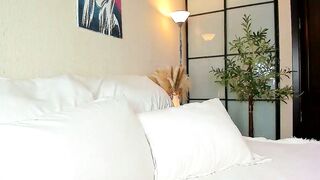 roxxana227 - Chatr Online Stream cumshowgoal stockings dildos barefeet