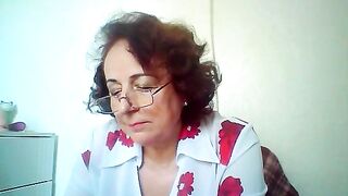 Julia54391 - Stripc Online Stream dildo-or-vibrator-grannies topless-grannies white-grannies dildo-or-vibrator