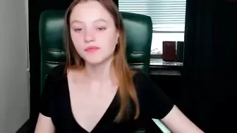 Chubbykit1y - [Chaturbate] Fingering Playing On Live Webcam Sexy ...