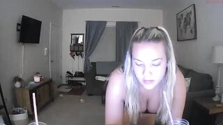 varsitybaby000 - [Chaturbate] Wild Babe role-play lesbian