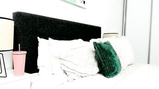 erikasweetie - Chaturbate Stream findom tits Real-time footage slimbody