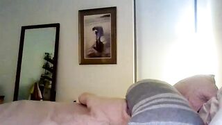 just2bestfriends - Chaturbate Stream goals ridedildo pinkhair nippleclamps