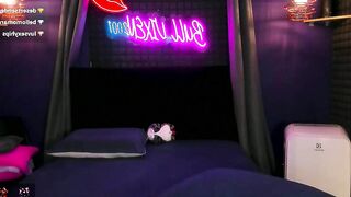 bull_vixen2001 - Chaturbate Stream pvt babe spanks mom