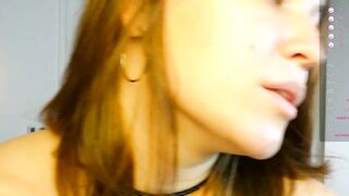 yess_kiki - Live Chaturbate buttplug mom simple analshow
