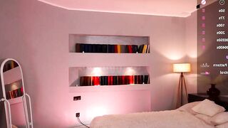 margarethowell - Live Chaturbate piercing nature play hotgirl