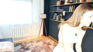 destiebestie - Live Chaturbate houseparty lushcontrol humiliation doggy