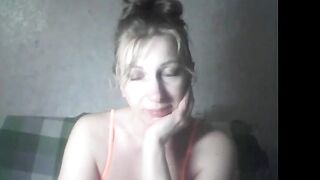 Alisonglamors - [Chaturbate] CamGirl summing Loves To Masturbated