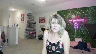 avapheonix - [Chaturbate] Sexy Bitch Busty whores