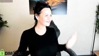 Sara_Devills - My Stripchat Stream foot-fetish black-hair-mature cock-rating short-hair handjob