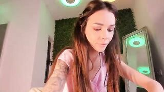 hotfallingdevil - Chaturbate Models toy cameltoe beautiful dirtygirl