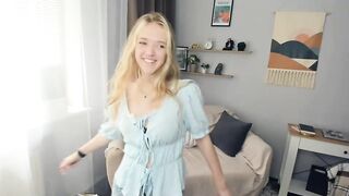 dennabetters - Chaturbate Models legs facesitting dress dp