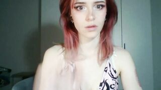 quyenpollio - Chaturbate Models jeans perkytits curvaceous piercings