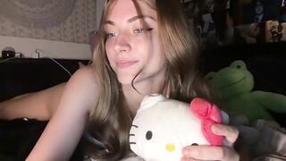 lynnxadams - Chaturbate Models perkytits finger deepthroat Online video