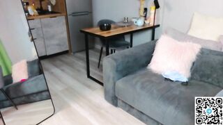 rainevi - Chaturbate Models collegegirls fingerass cumshot beard
