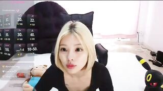 seika1233 - Stripchat Models blondes-young petite-blondes camel-toe petite-young luxurious-privates-asian