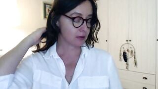 Muntthee - Stripchat Models fingering-milfs role-play-milfs small-audience brunettes-milfs european