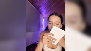 Sofia18_pinkk - Stripchat Models blowjob-ahegao smoking big-tits petite-latin topless-teens
