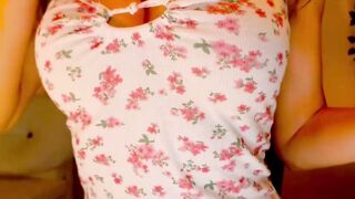 lenamuti - Model Chaturcam naughtygirl feetshow doggy bigballs