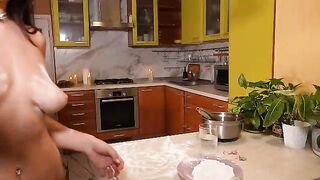 deniseglows - Model Chaturcam hypno bigass queen latex