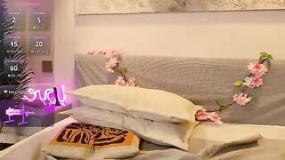 aurora_radiance - Model Chaturcam mistress manyVids smooth nipplesclamps