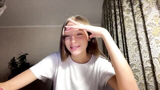 carenmilledge - Model Chaturcam blonde Captured show worship greeneyes