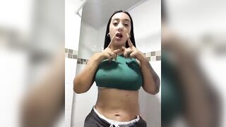 Hannahoff - Model Stripcam role-play-young big-tits-young big-tits-brunettes dildo-or-vibrator sex-toys