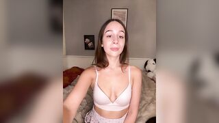 ChiaraMauzi - Model Stripcam brunettes-young jerk-off-instruction orgasm blowjob mobile