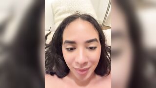 Capricho_01 - Model Stripcam cowgirl titty-fuck footjob foot-fetish shower