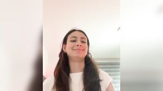 juanasnz99 - Model Stripcam brunettes-blowjob foot-fetish curvy recordable-privates-young best