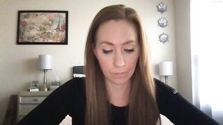 sarahgiroux86 - [Chaturbate] chica striptease slut