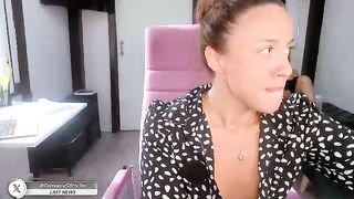 alondra_on_fire - Model Chaturcam nails Live interaction livechat tights