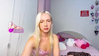 riababe - Model Chaturcam houseparty rich smallboobs greeneyes
