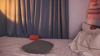 bunnybonn1e - My Model Chaturcam perky ginger heels bulge