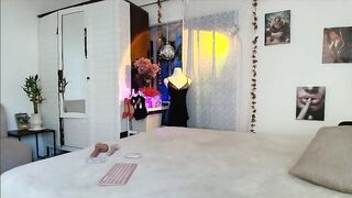 thaidream25 - My Model Chaturcam slut dancer dominatrix dice