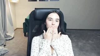 vivian_lili - My Model Chaturcam seductive jeans yoga crazyticket