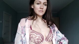 gorgeousvivi - [Chaturbate] Pvt ride Mom