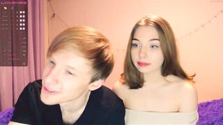 velleizanz - [Chaturbate] Wild Babe striptease Rubbing Pussy