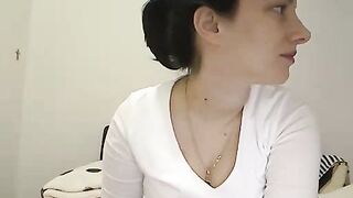 SexyHotBrunette - [EuroLive Video] Private Video MFC Share Chat