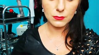 MistressValerie - [EuroLive Video] Wet Pvt Webcam Model