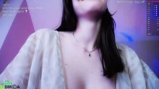 devabii - [Chaturbate] Fantastic Boobs huge hidden