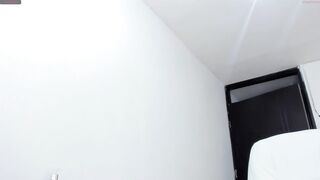 emaa_martins - [Chaturbate] Reach Orgasm Mom Playing On Live Webcam